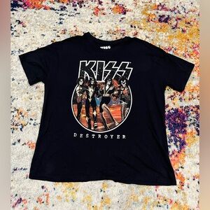 Kiss shirt Small
